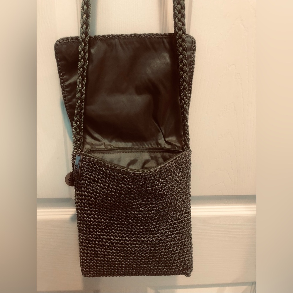 The Sak olive green crochet crossbody bag - Picture 8 of 11